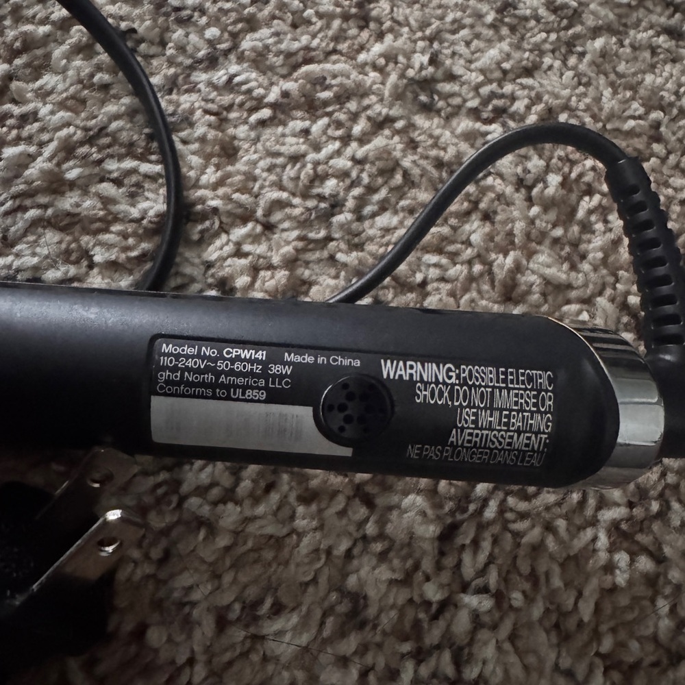GHD THIN WAND - 0.5" CURLING WAND IN BLACK - Picture 4 of 5